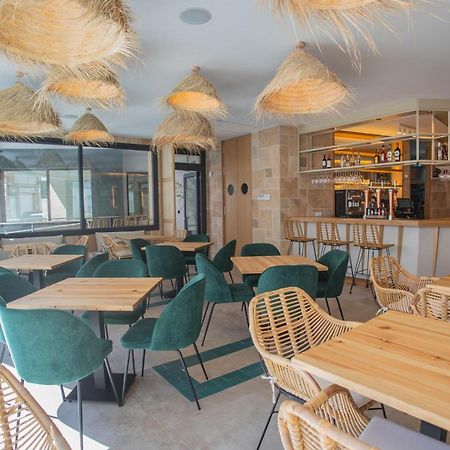 Oikos Apartamentos Turisticos Monesterio Eksteriør bilde