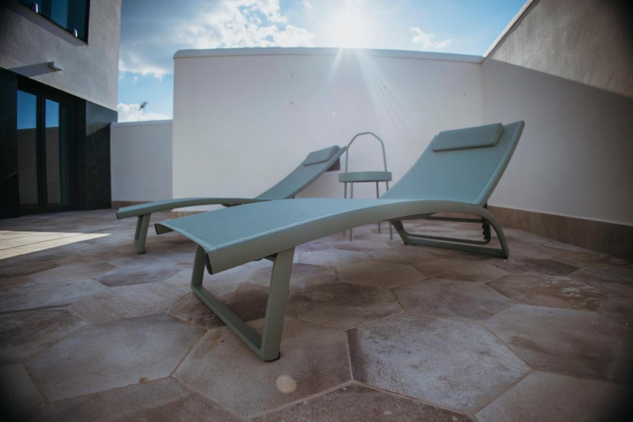 Oikos Apartamentos Turisticos Monesterio Eksteriør bilde