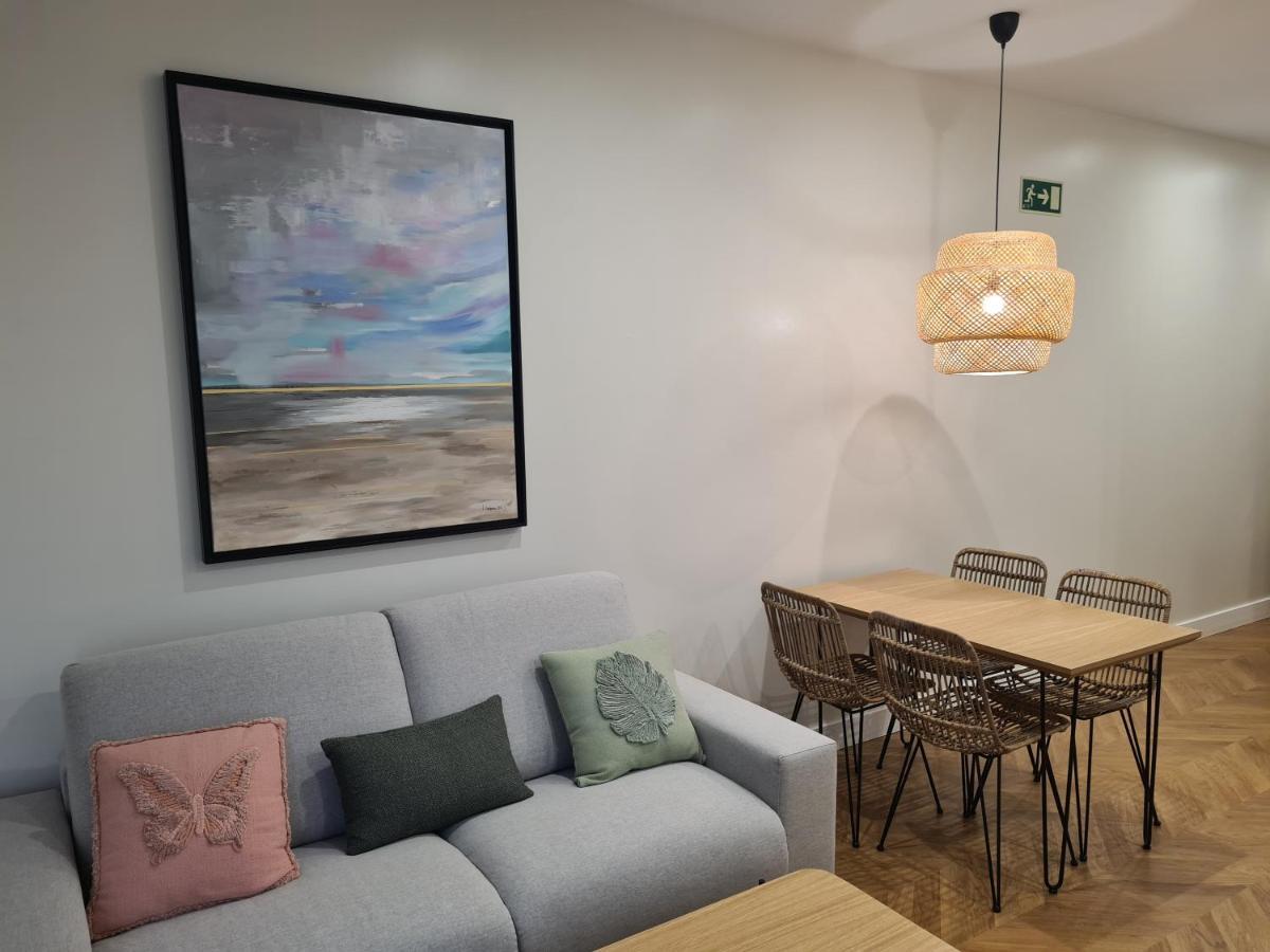 Oikos Apartamentos Turisticos Monesterio Eksteriør bilde